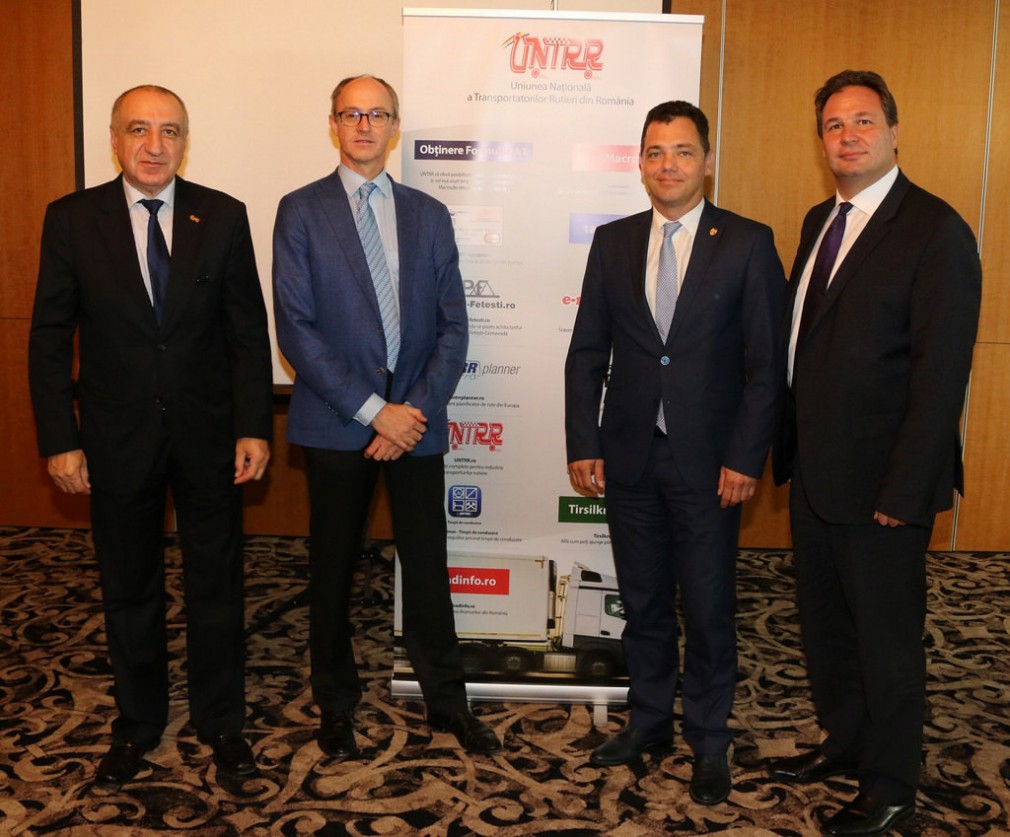 UNTRR cere preşedintelui Klaus Iohannis sã promulge Legea pentru aderarea României la protocolul electronic CMR privind transportul internaţional de mărfuri