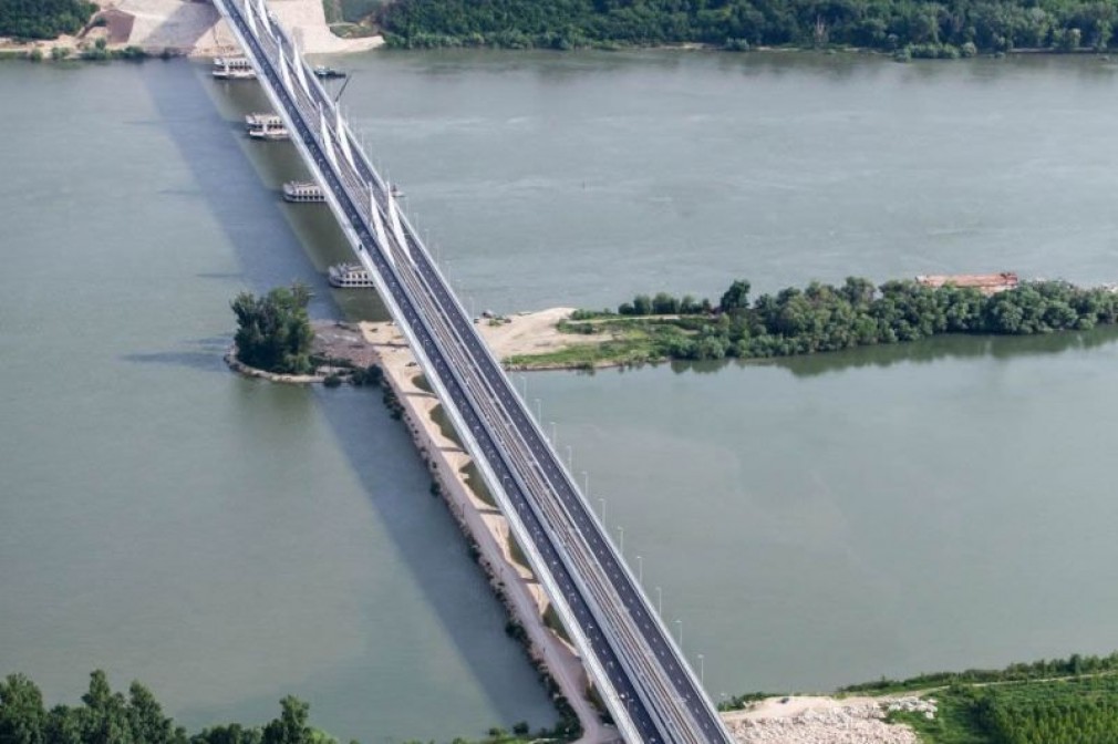 Traficul va fi îngreunat în punctul de trecere al frontierei româno-bulgare Calafat - Vidin, în perioada 27 - 29 august